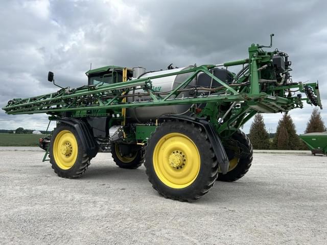 Image of John Deere 616R equipment image 2