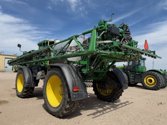 Image of John Deere 616R equipment image 3