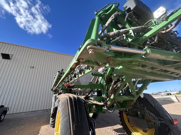 Image of John Deere 616R equipment image 4