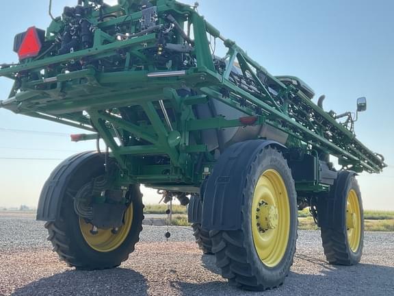 Image of John Deere 616R equipment image 2