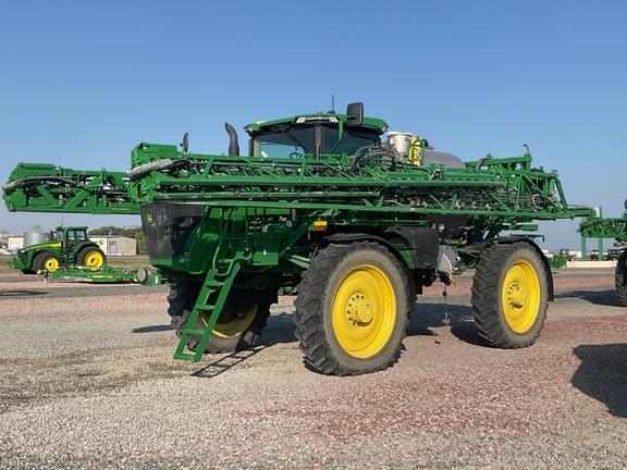 Image of John Deere 616R equipment image 4