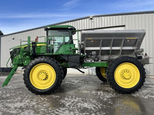 Image of John Deere 616R equipment image 2