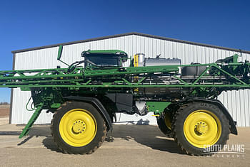 2022 John Deere 616R Equipment Image0