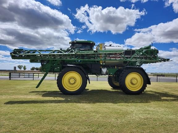 Image of John Deere 616R equipment image 1