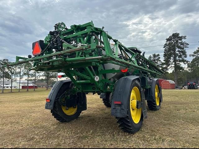 Image of John Deere 616R equipment image 4