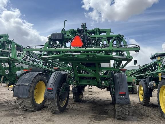Image of John Deere 616R equipment image 3