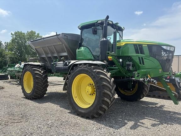 Image of John Deere 616R equipment image 1