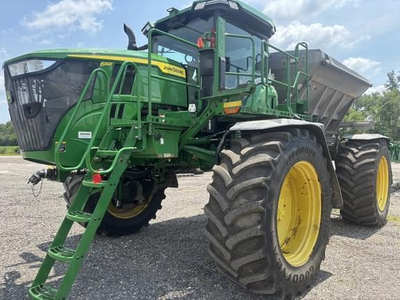 Image of John Deere 616R equipment image 2