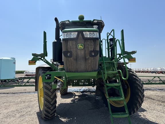 Image of John Deere 616R equipment image 1