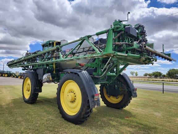 Image of John Deere 616R equipment image 2