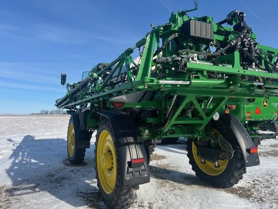 Image of John Deere 616R equipment image 2