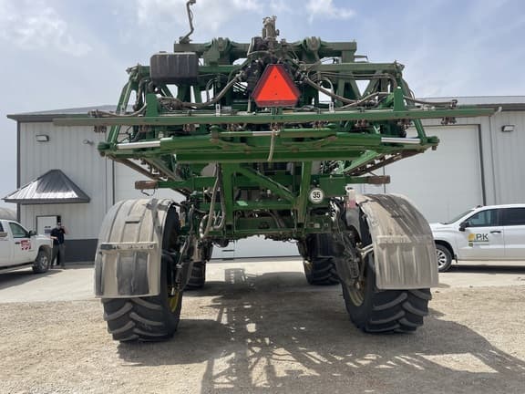 Image of John Deere 616R equipment image 2