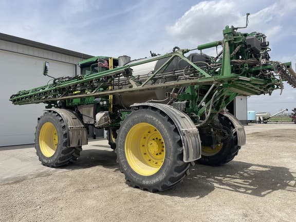 Image of John Deere 616R equipment image 4