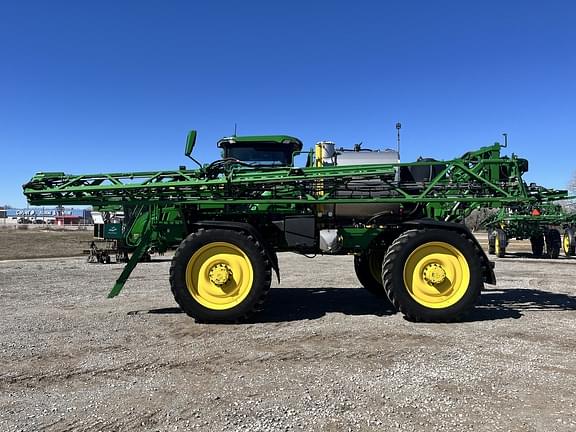 Image of John Deere 616R equipment image 1