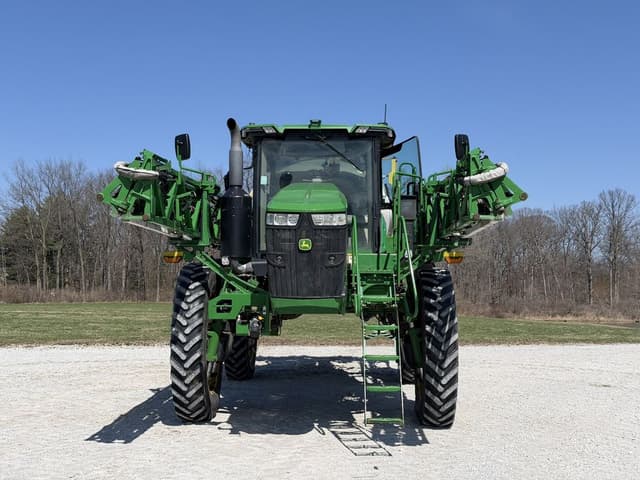 Image of John Deere 616R equipment image 1