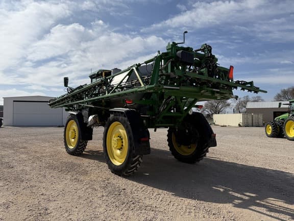 Image of John Deere 616R equipment image 2