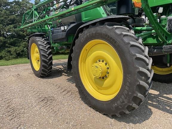 Image of John Deere 616R equipment image 2