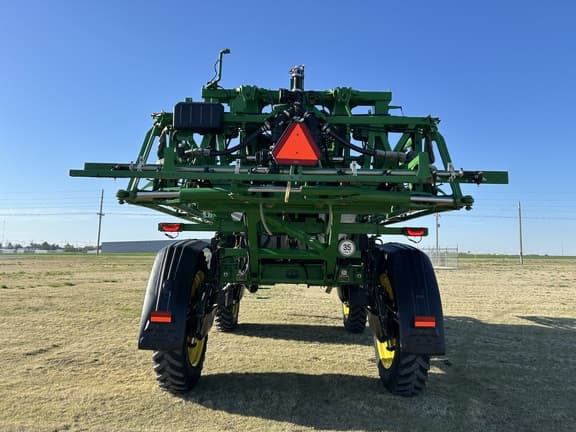 Image of John Deere 616R equipment image 3