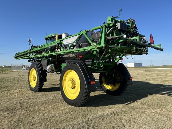 Image of John Deere 616R equipment image 2