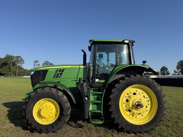 Image of John Deere 6175M equipment image 1