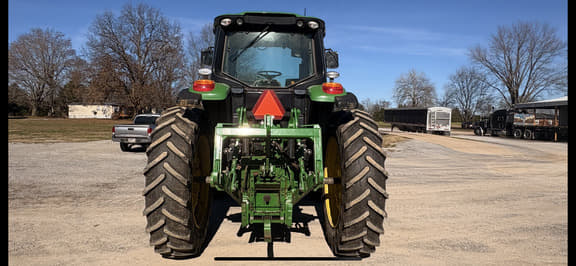 Image of John Deere 6175M equipment image 4