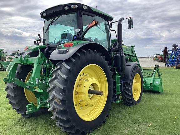 Image of John Deere 6175R equipment image 3