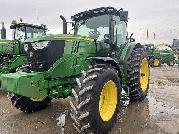 Image of John Deere 6175R equipment image 1