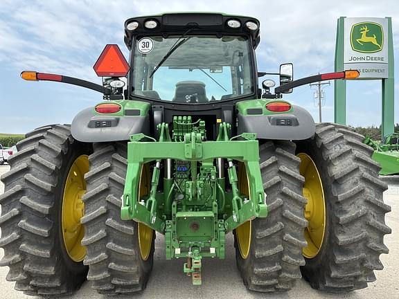 Image of John Deere 6175R equipment image 4