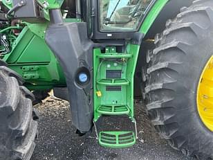 Main image John Deere 6175R 11