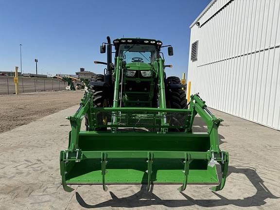 Image of John Deere 6175R equipment image 2