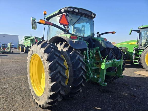 Image of John Deere 6175R equipment image 4