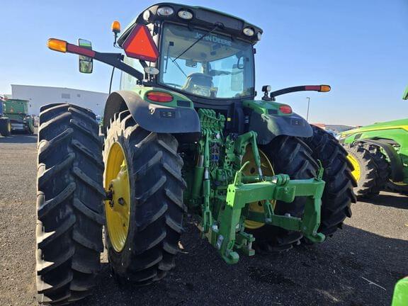 Image of John Deere 6175R equipment image 3