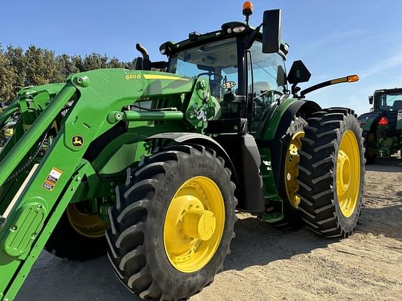 Image of John Deere 6175R equipment image 4