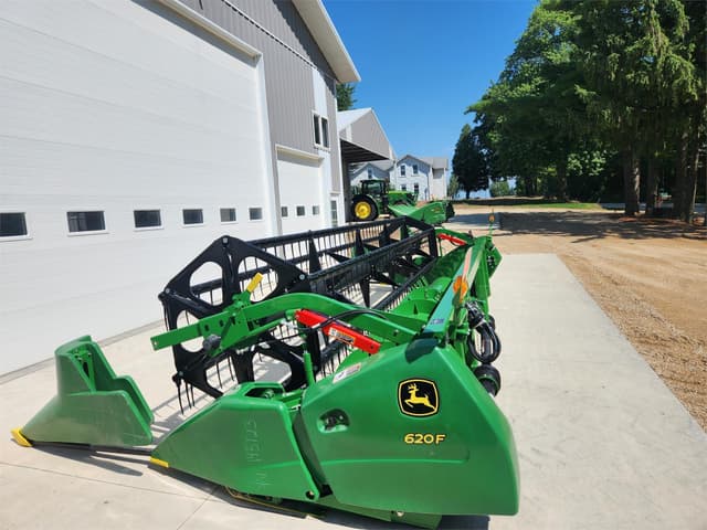 Image of John Deere 620F equipment image 2