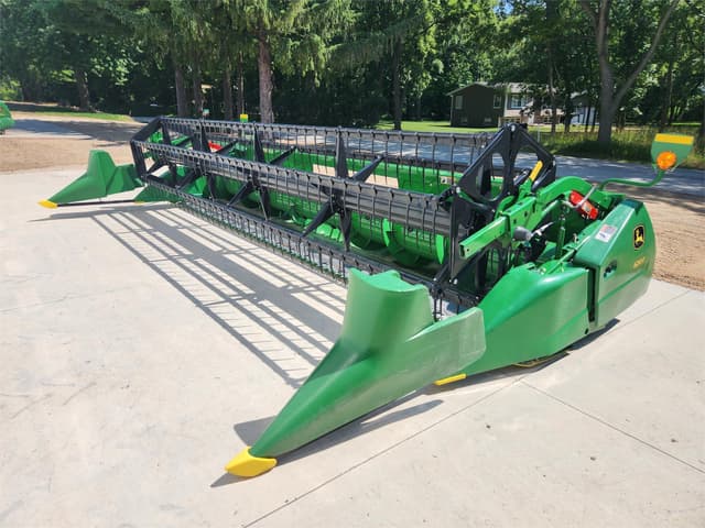 Image of John Deere 620F equipment image 1