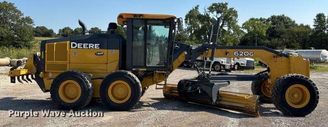 Image of John Deere 620G equipment image 3