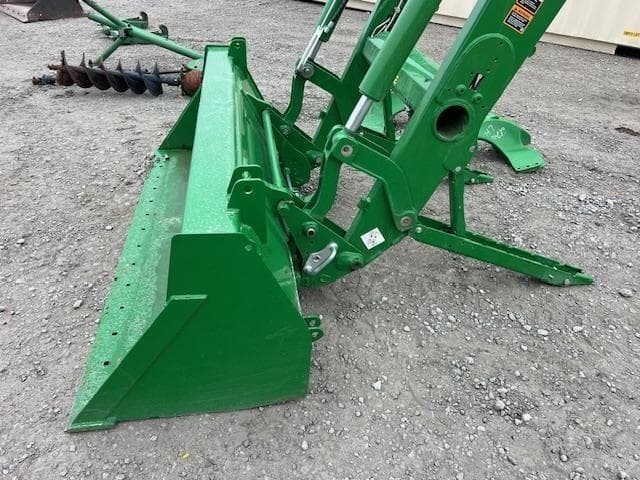 Image of John Deere 620R equipment image 3