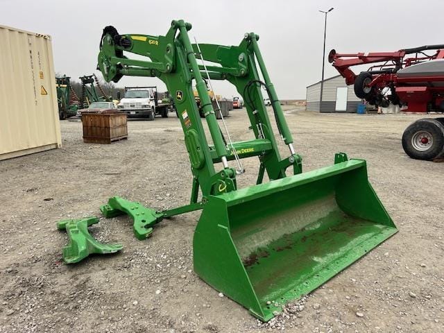 2022 John Deere 620R Equipment Image0