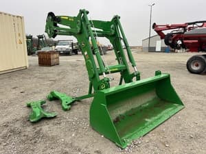 2022 John Deere 620R Image