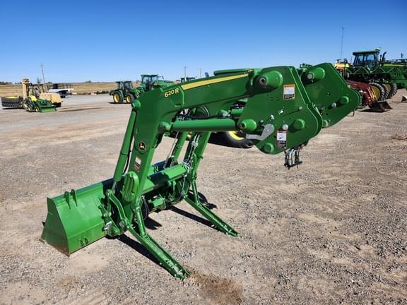 Image of John Deere 620R equipment image 3