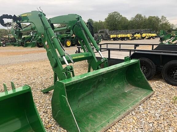 2022 John Deere 620R Equipment Image0