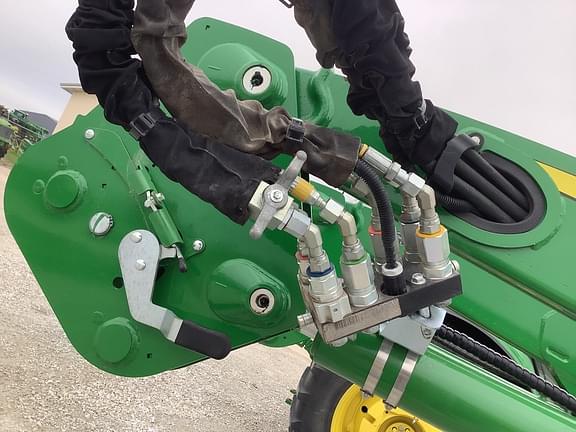 Image of John Deere 620R equipment image 3