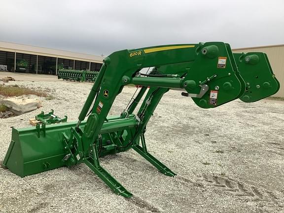 Image of John Deere 620R equipment image 1