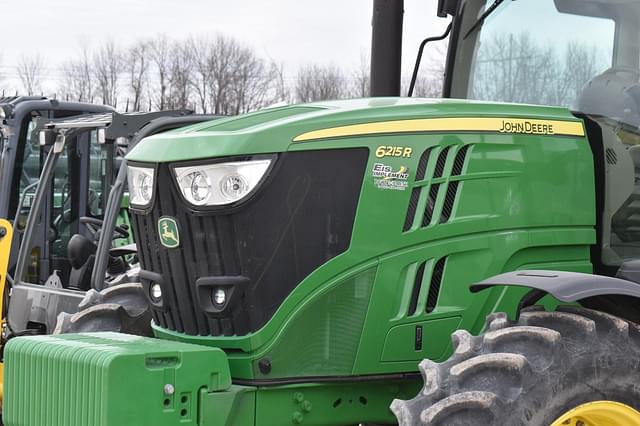 Image of John Deere 6215R equipment image 1