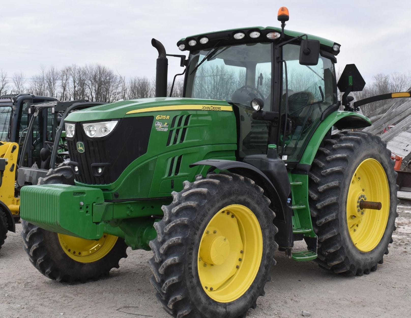 Main image John Deere 6215R
