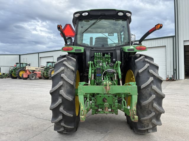 Image of John Deere 6215R equipment image 3