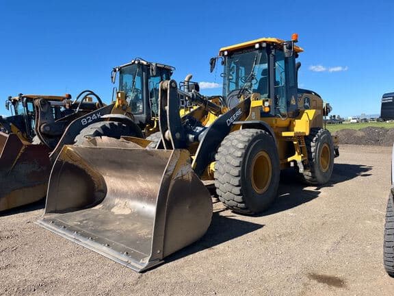 Image of John Deere 624P Primary image