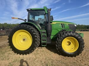 2022 John Deere 6250R Image