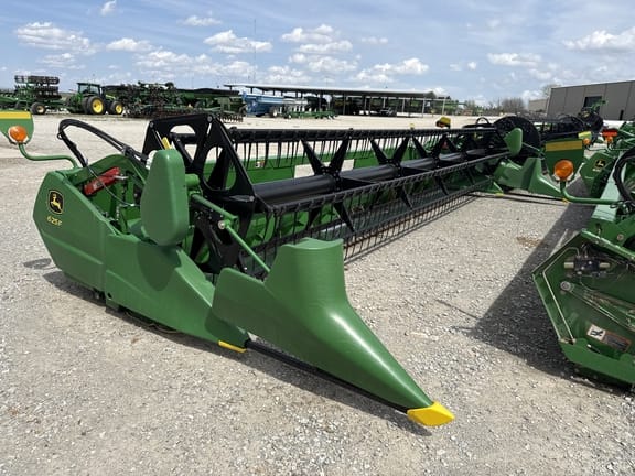 2022 John Deere 625F Equipment Image0