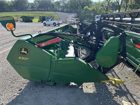 Image of John Deere 630F equipment image 4